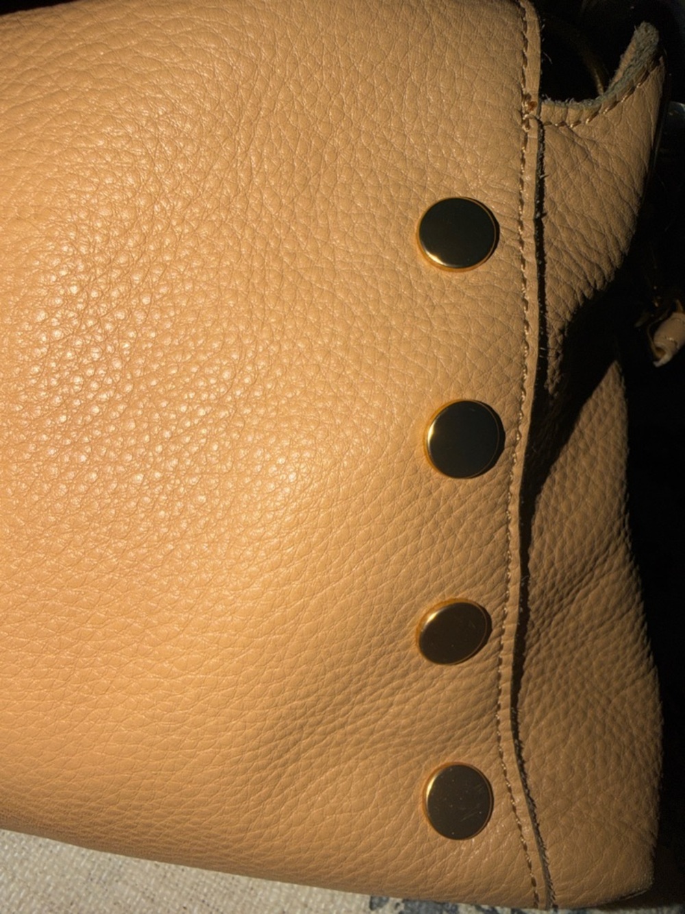 Hammitt Bryant Medium Pebbled Leather Crossbody in Tan w/ Gold Studs & Dust Bag - Picture 10 of 14